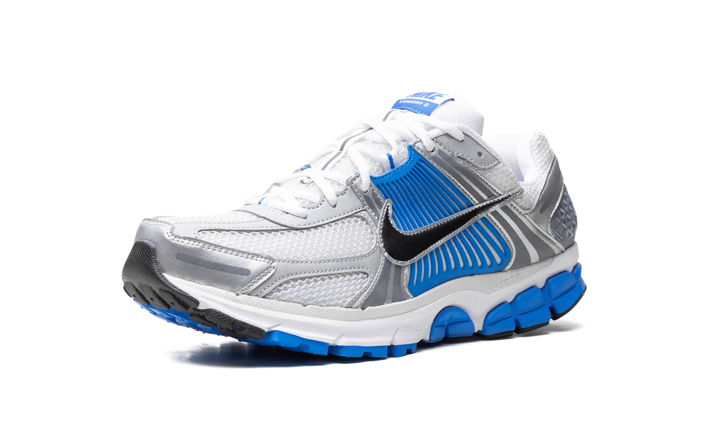 Zoom Vomero 5 "Metallic Silver/Photo Blue"