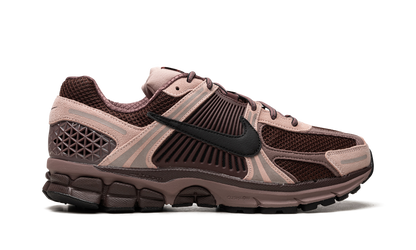 ZOOM VOMERO 5 WMNS "Plum Eclipse"
