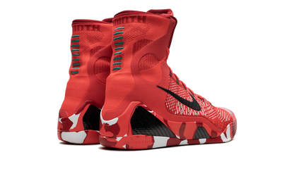 Kobe 9 Elite "Christmas"