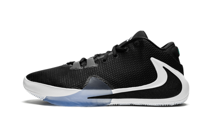 Zoom Freak 1