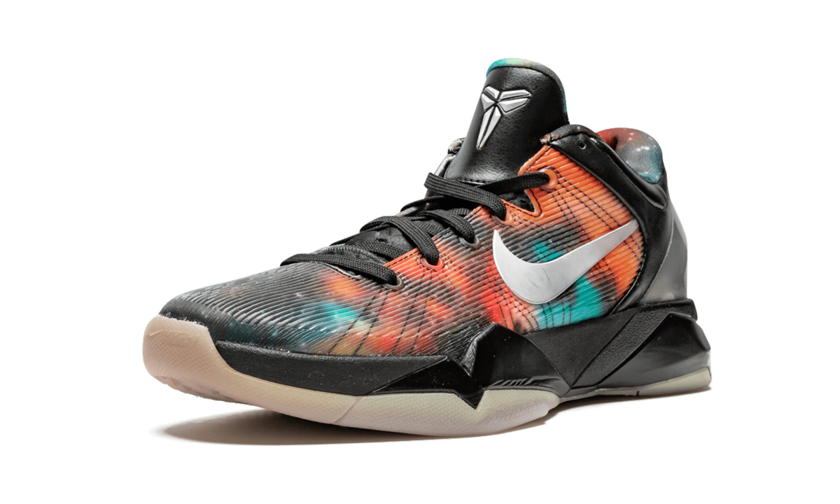 Zoom Kobe 7 As "Galaxy"
