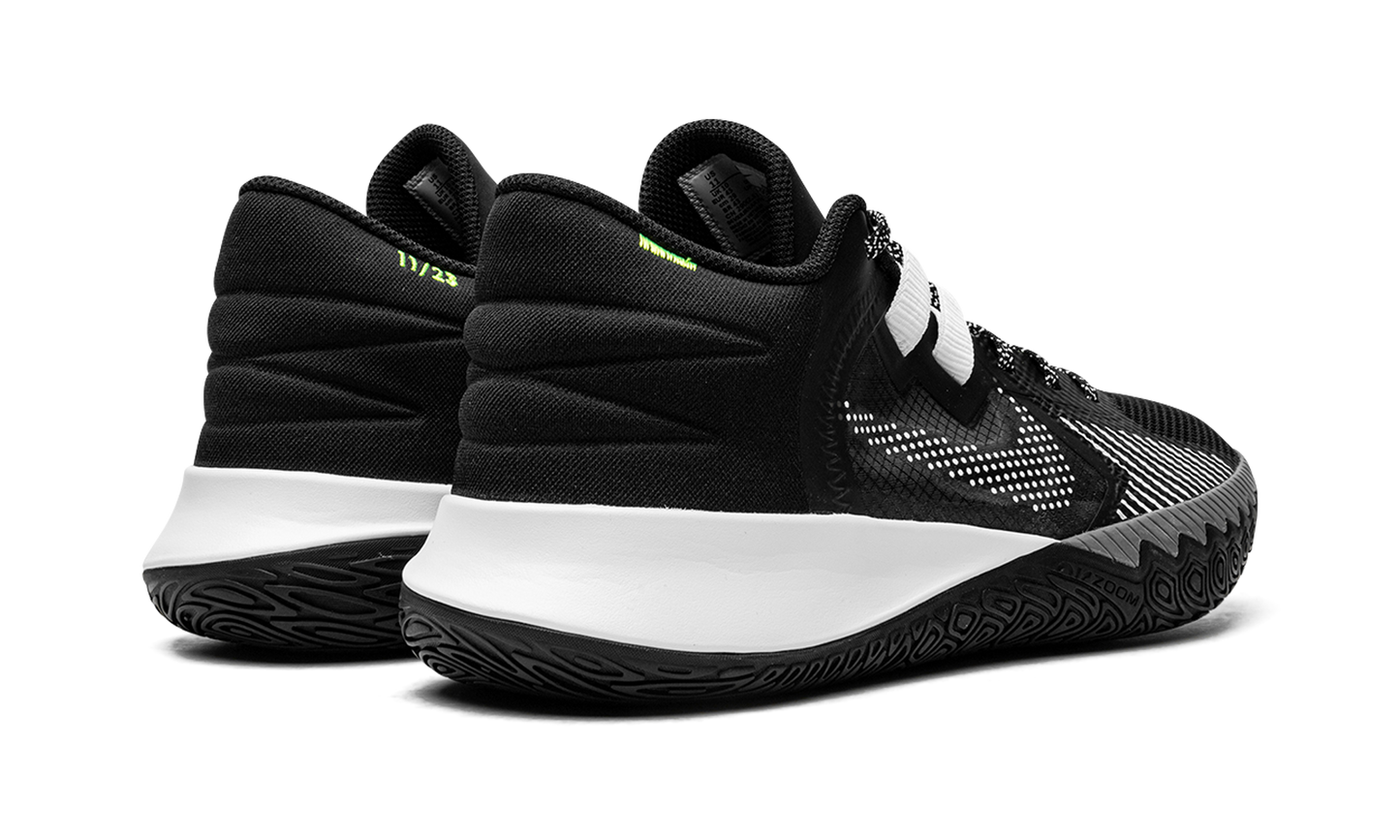 Kyrie Flytrap V