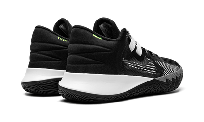 Kyrie Flytrap V