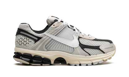 Nike Zoom Vomero 5 "Supersonic"