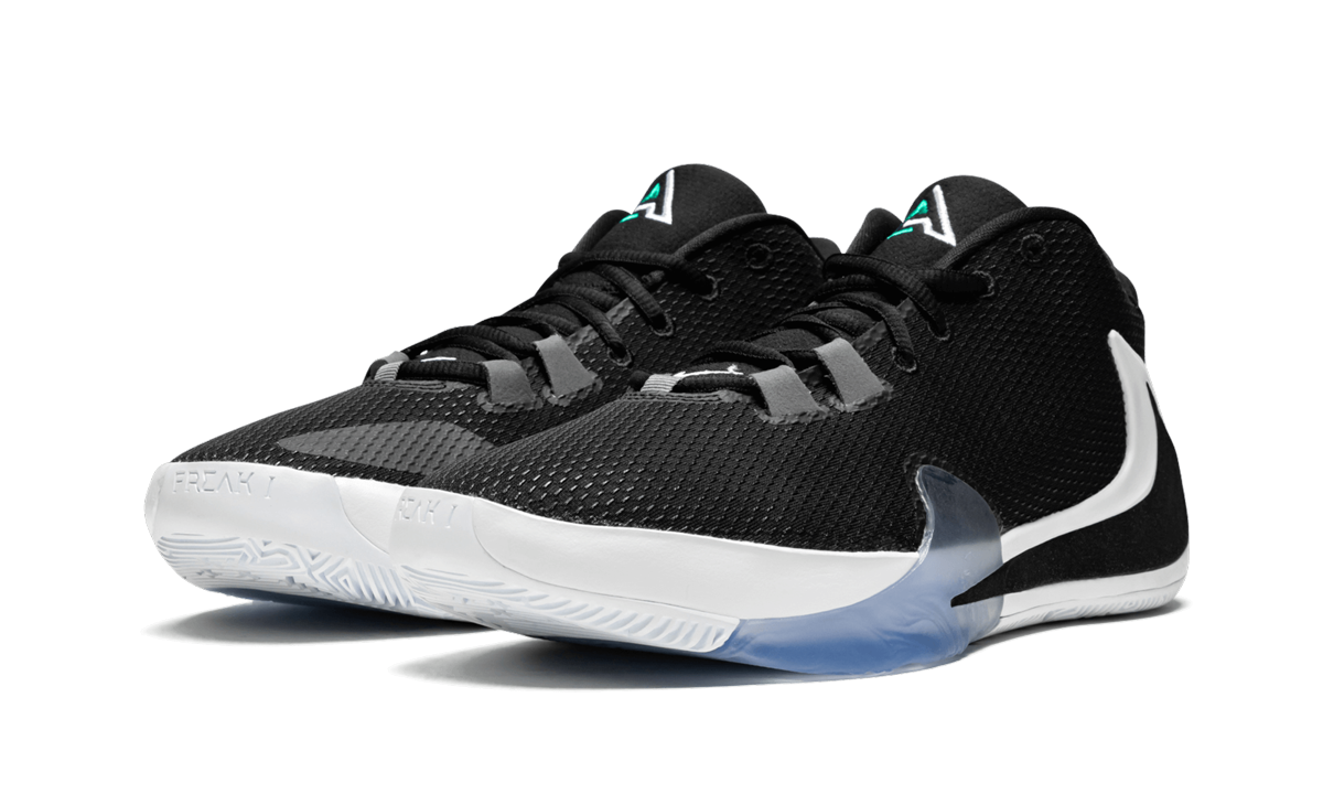 Zoom Freak 1