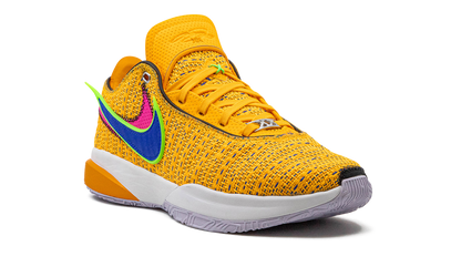 LeBron 20 "Laser Orange"