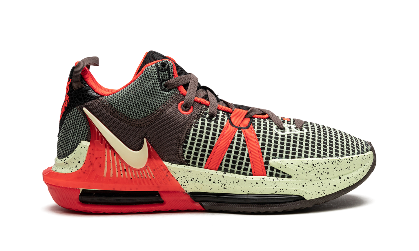 LeBron Witness VII "Alligator"