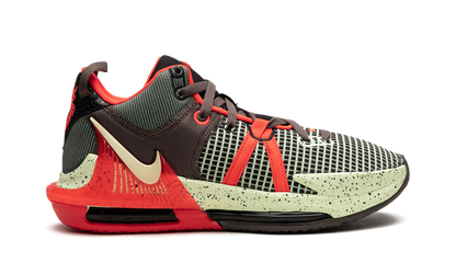 LeBron Witness VII "Alligator"