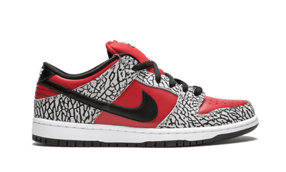 SB Dunk Low Premium "Supreme - Red Cement"