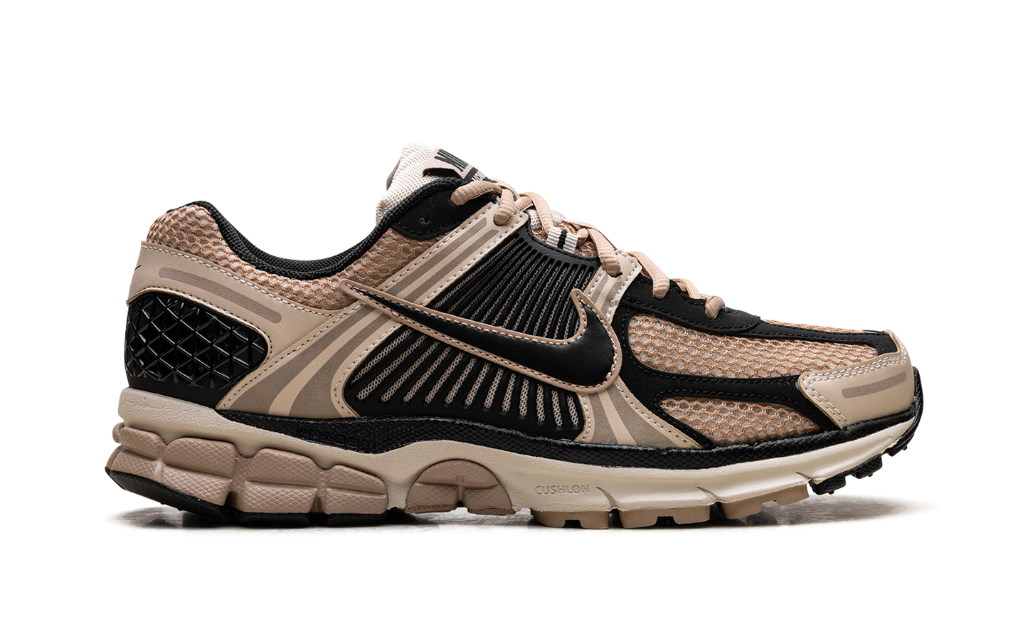 Zoom Vomero 5 WMNS "Sanddrift"