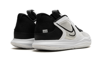 Kyrie 5 Low "White Wolf Grey Black"