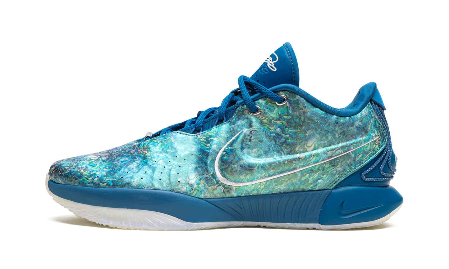 LeBron 21 "Abalone"