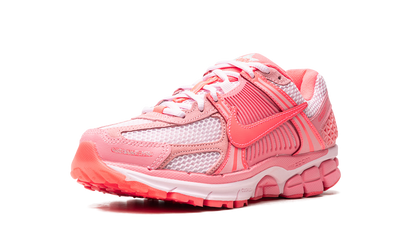 ZOOM VOMERO 5 WMNS "Triple Pink"