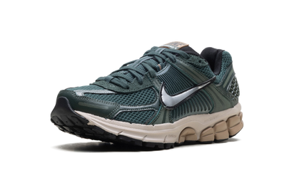Air Zoom Vomero 5 WMNS "Vintage Green"