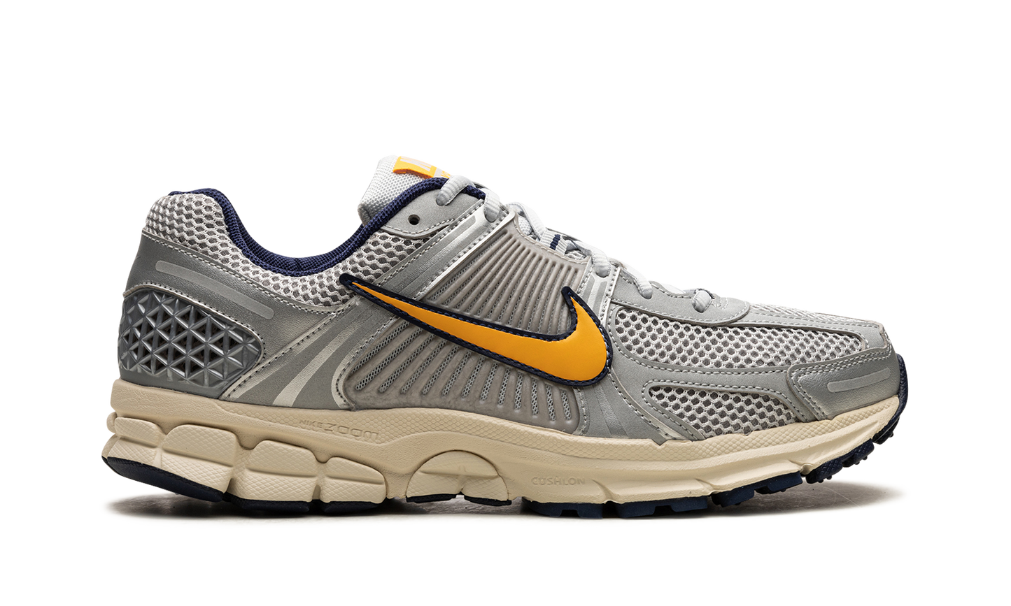 Zoom Vomero 5 "Pure Platinum"