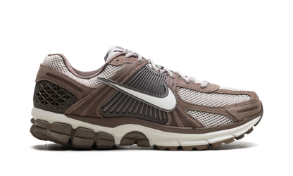 Zoom Vomero 5 "Mink Brown"