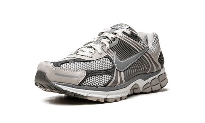 Zoom Vomero 5 "Iron Ore"
