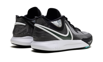 Kyrie 8 "Light Menta"