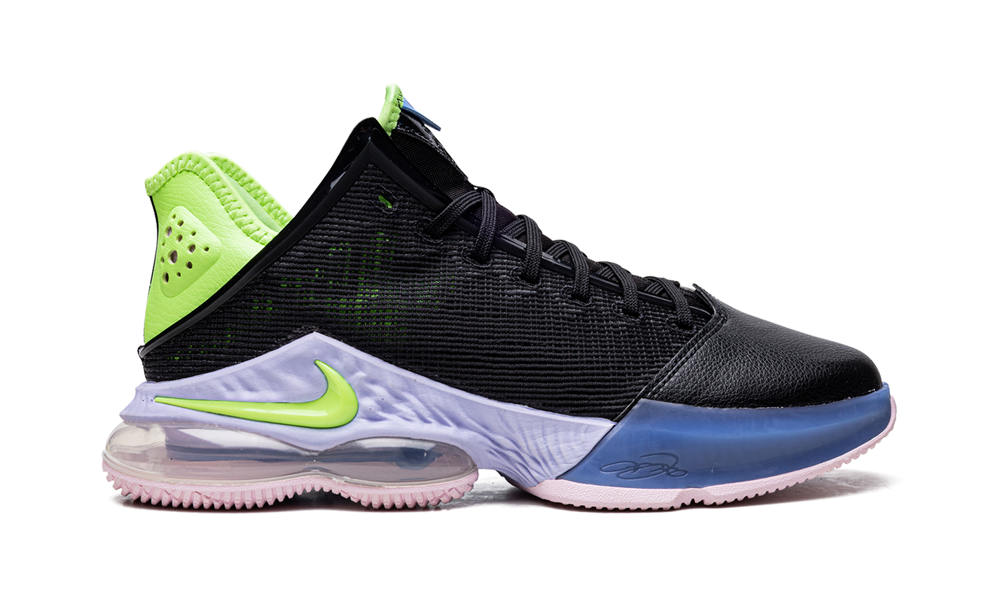 LeBron 19 Low "Black / Ghost Green"