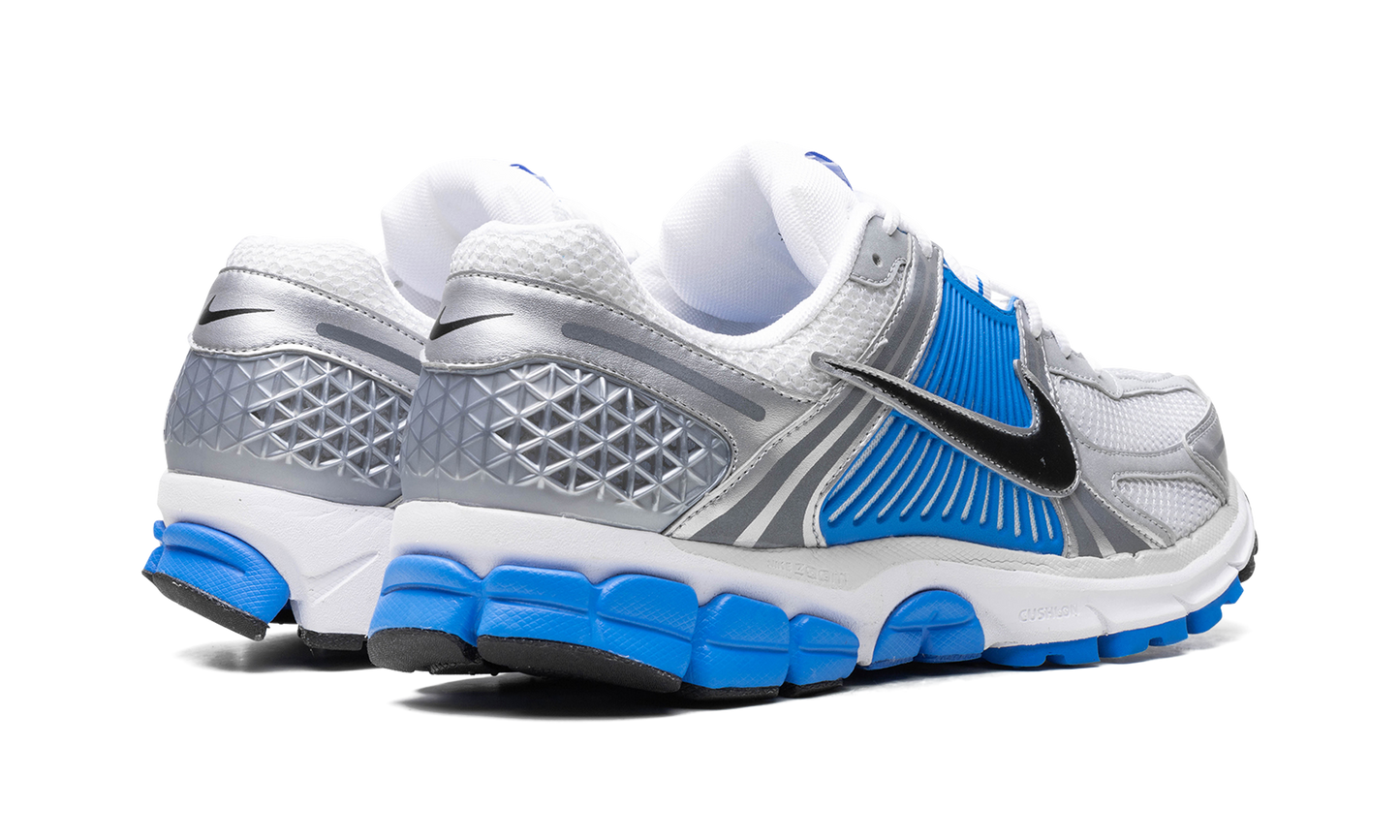 Zoom Vomero 5 "Metallic Silver/Photo Blue"