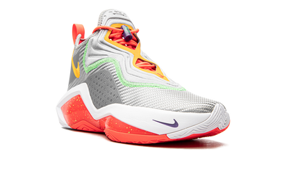 LeBron Soldier 14 "Hare"