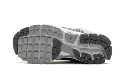 Zoom Vomero 5 "Cool Grey"