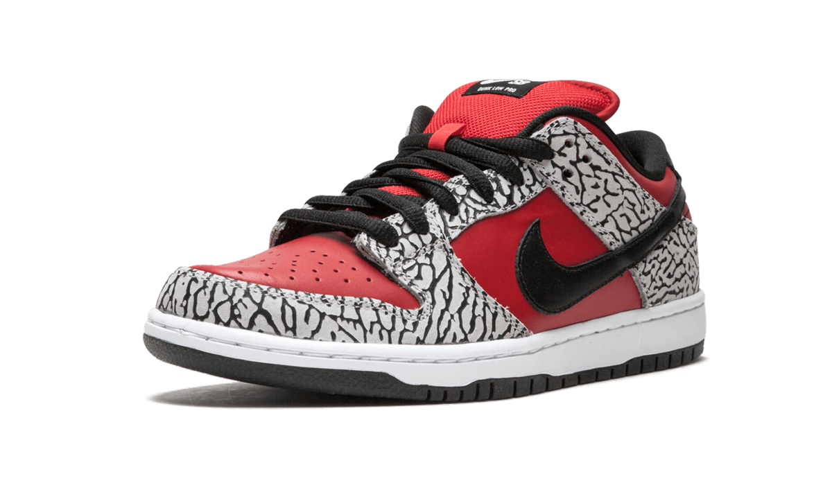 SB Dunk Low Premium "Supreme - Red Cement"
