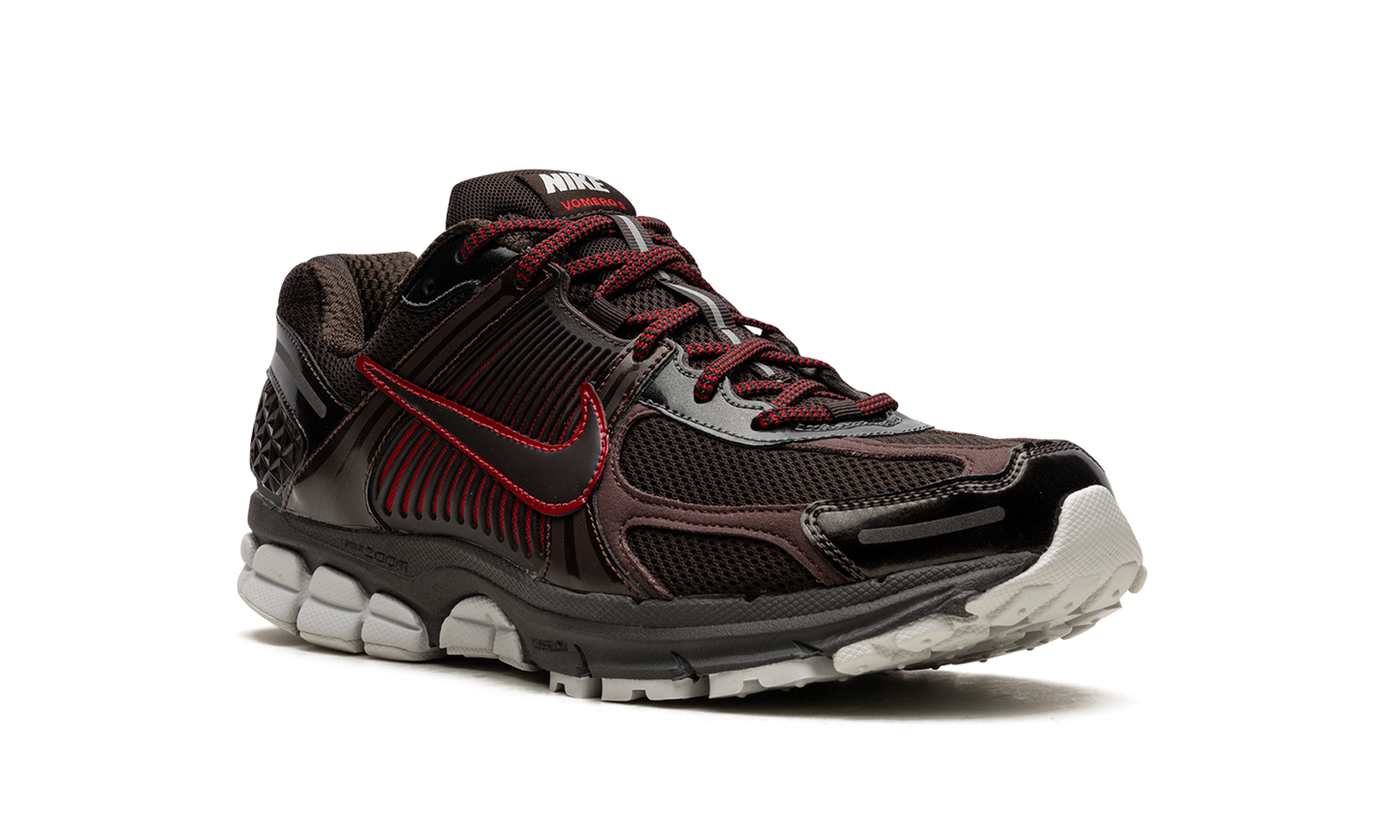 Nike Zoom Vomero 5 "Velvet Brown"