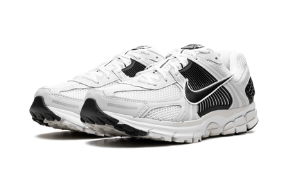 Zoom Vomero 5 "White / Black"