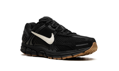Zoom Vomero 5 "Black Gum"