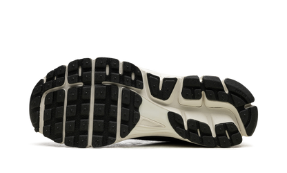 ZOOM VOMERO 5 WMNS "Sequoia"