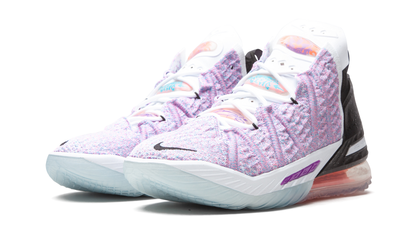 LeBron 18 "Multicolor"