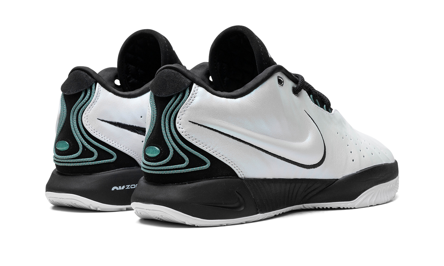 LeBron 21 "Conchiolin"