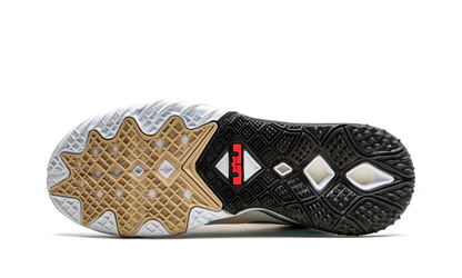 Lebron XVIII Low "Stewie Griffin"