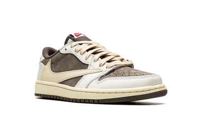 Air Jordan 1 Low SP OG "Travis Scott - Reverse Mocha"