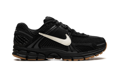 Zoom Vomero 5 "Black Gum"