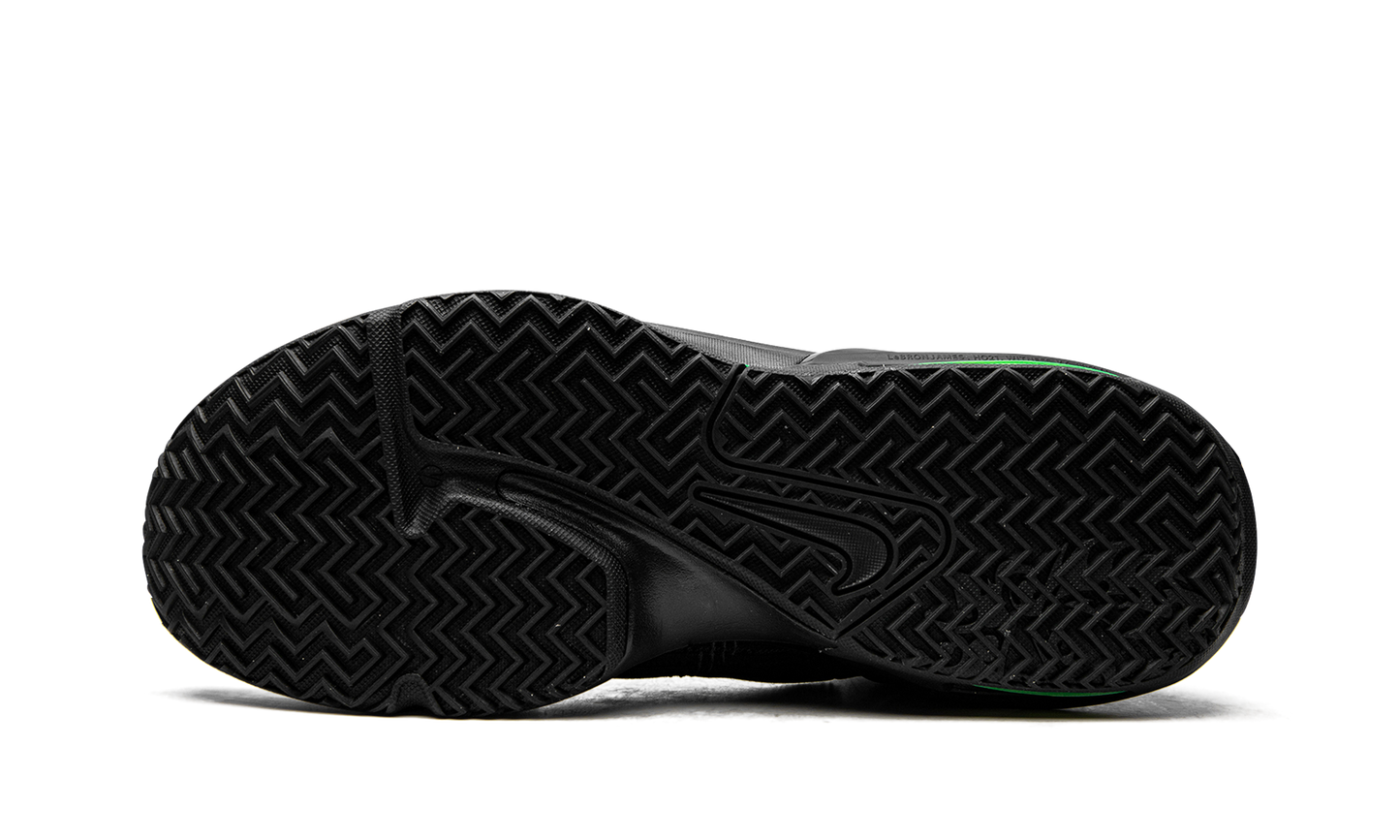 LeBron Witness VI